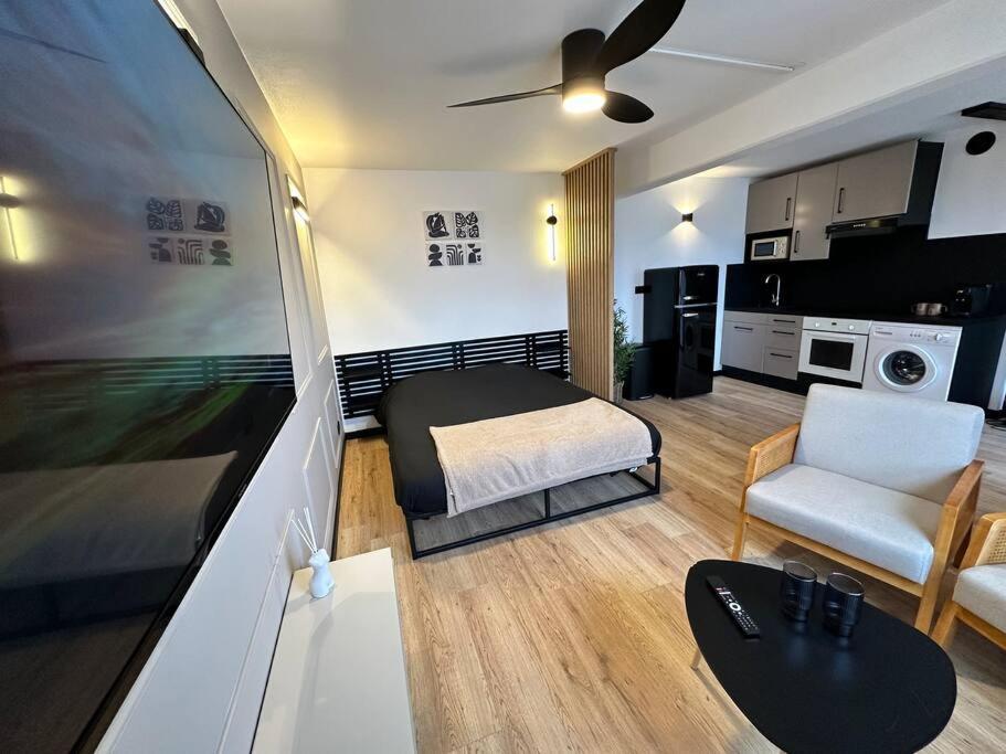 Charmant Studio Neuf, Hypercentre, Parking, Balcon Страсбург Екстер'єр фото